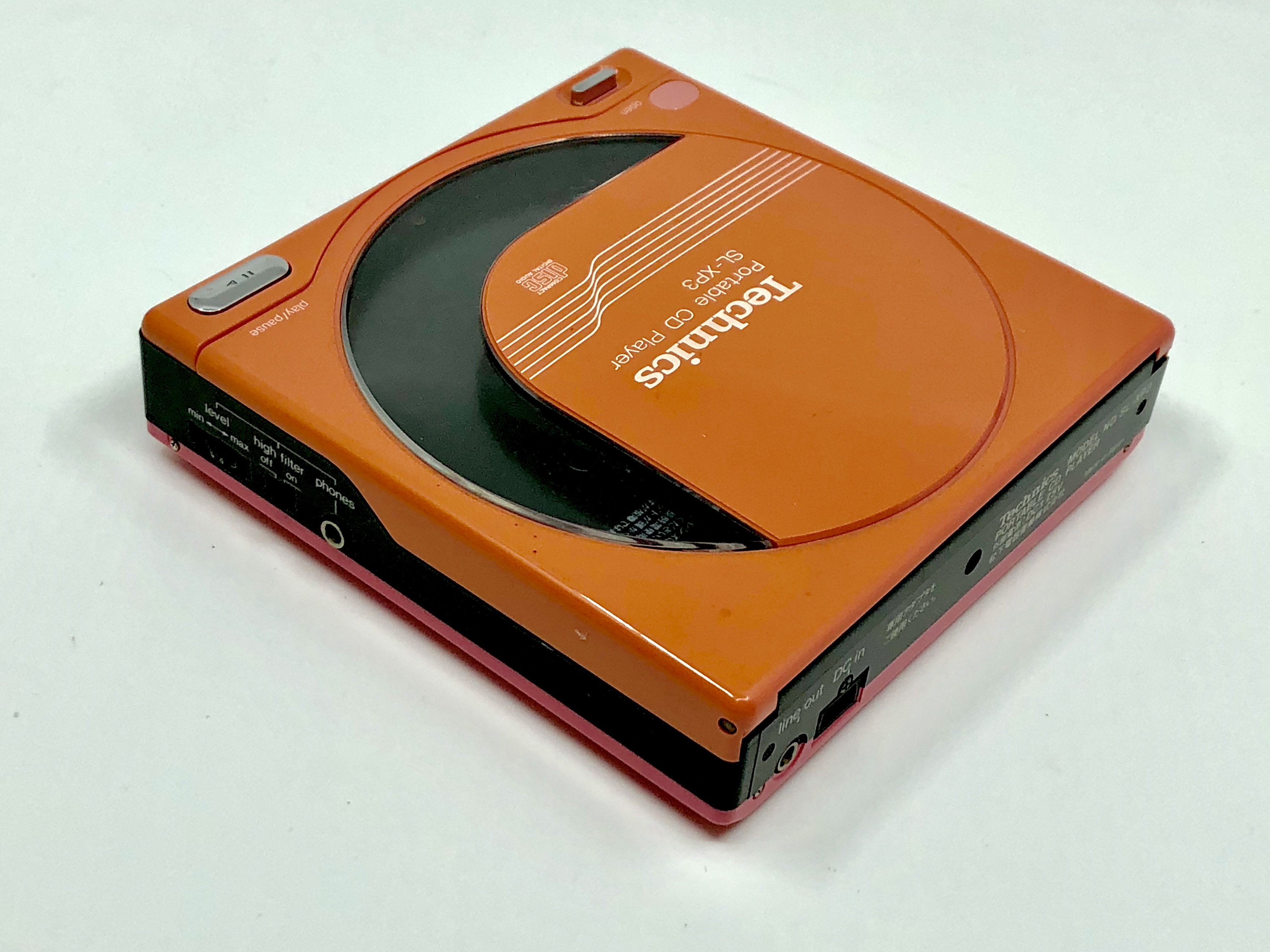 Technics SL-XP3 Red Portable CD Player