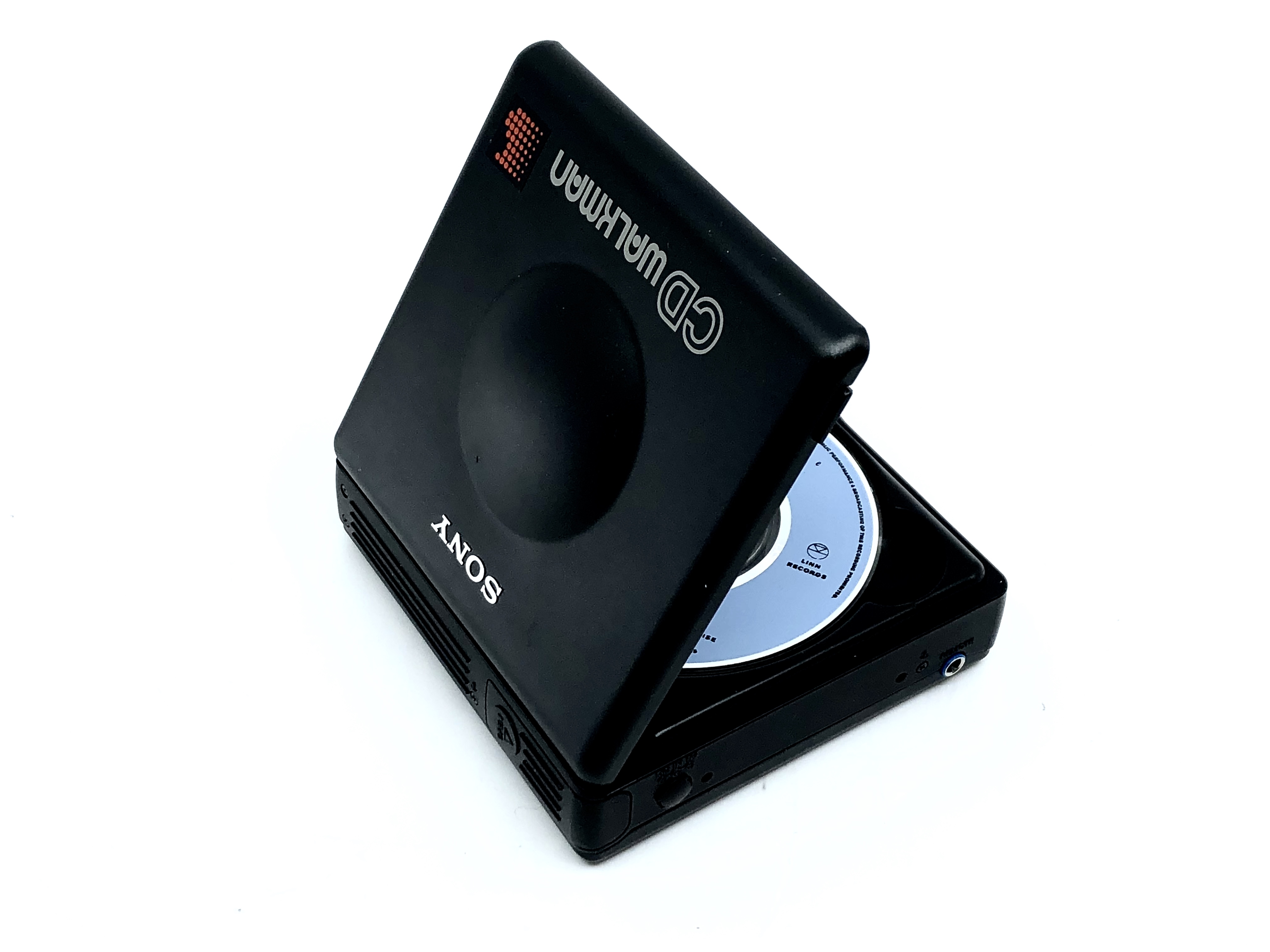 SONY Discman 8㎝ CD専用 CDプレーヤー D-82 ② Sony CD Walkman D-82 8cm Portable CD Player