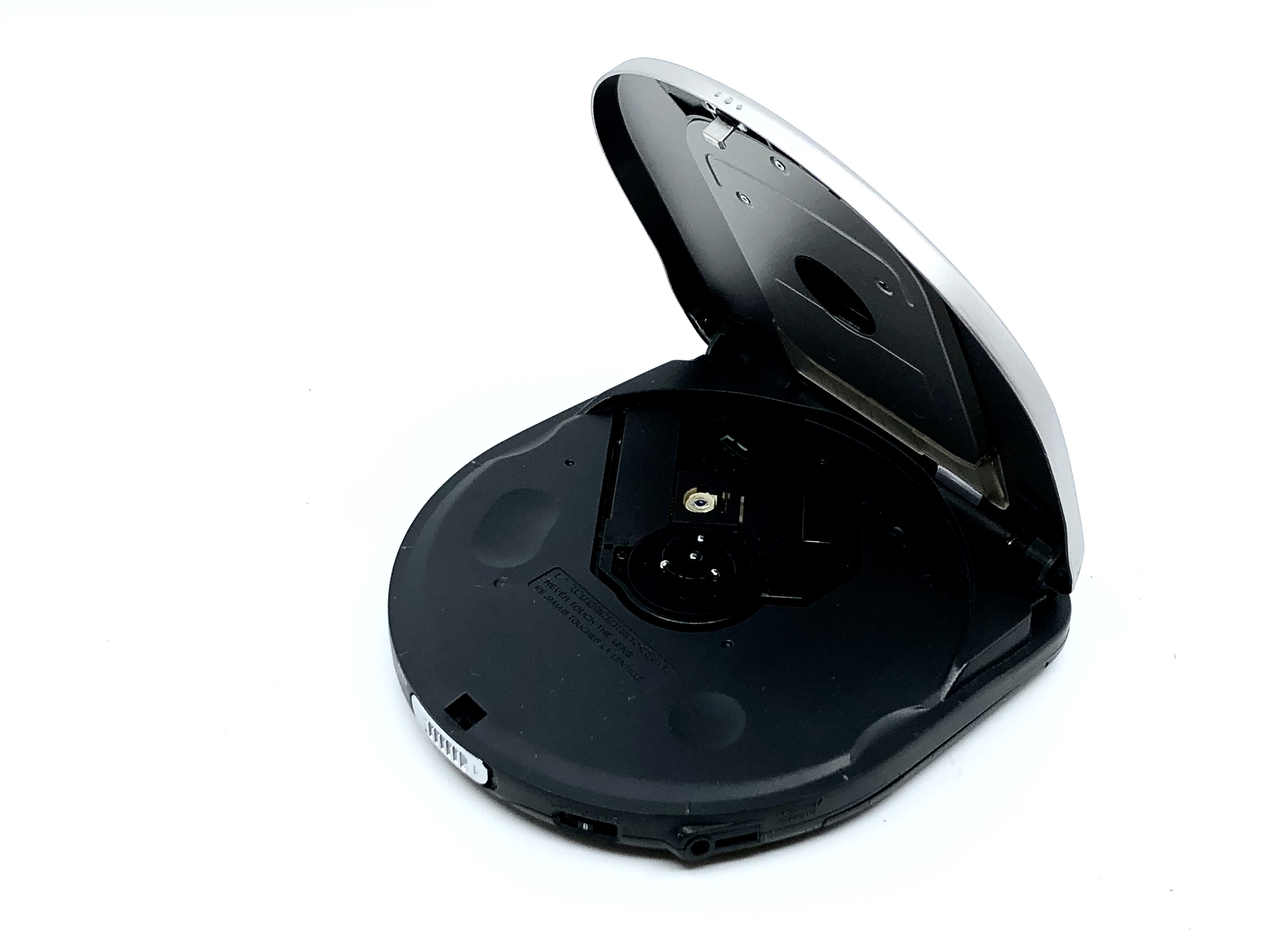 Sony Discman D-465 Portable CD Player