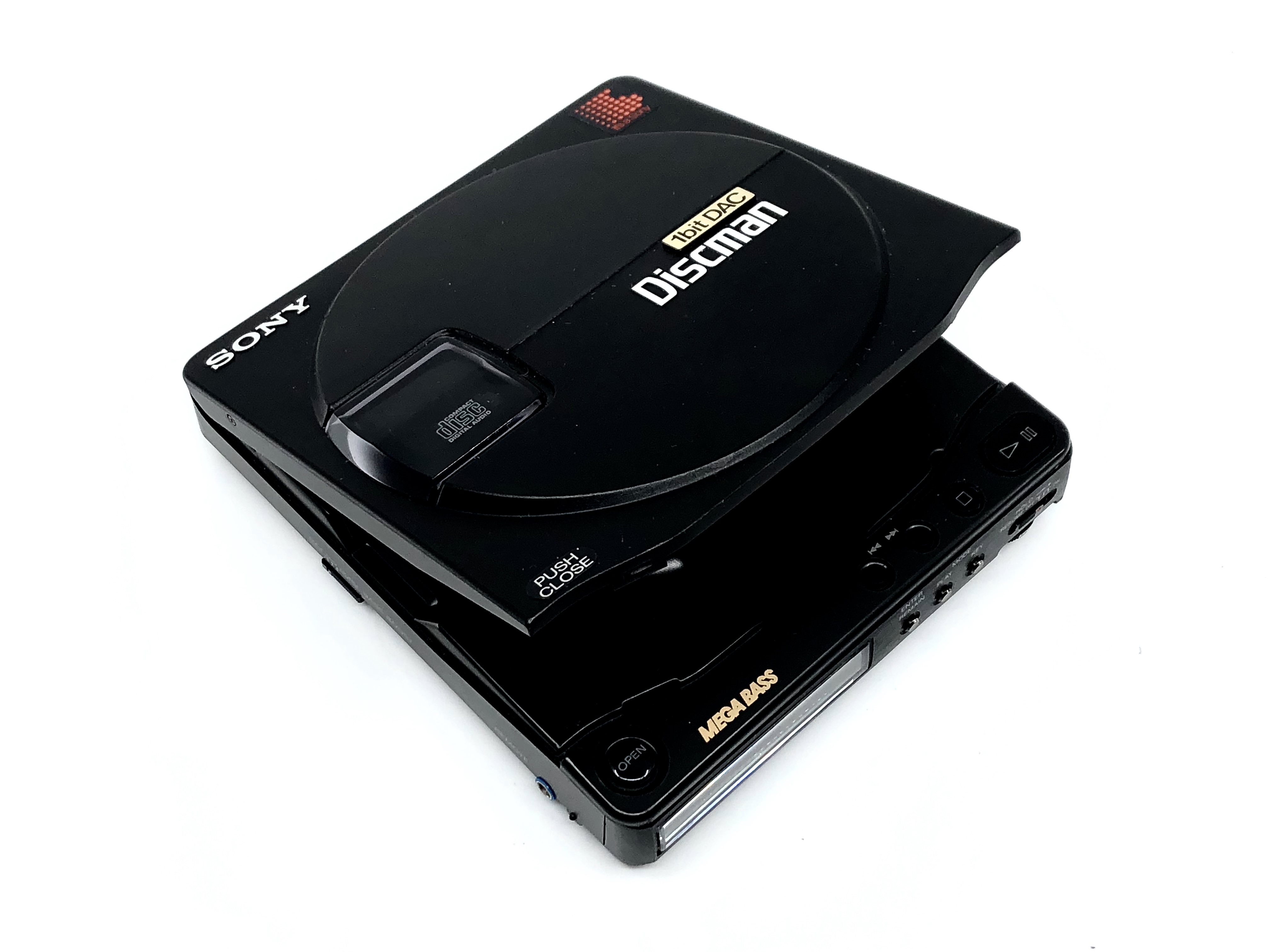 SONY Discman D-99 ポータブルCDプレーヤー Sony Discman D-99 Portable CD Player
