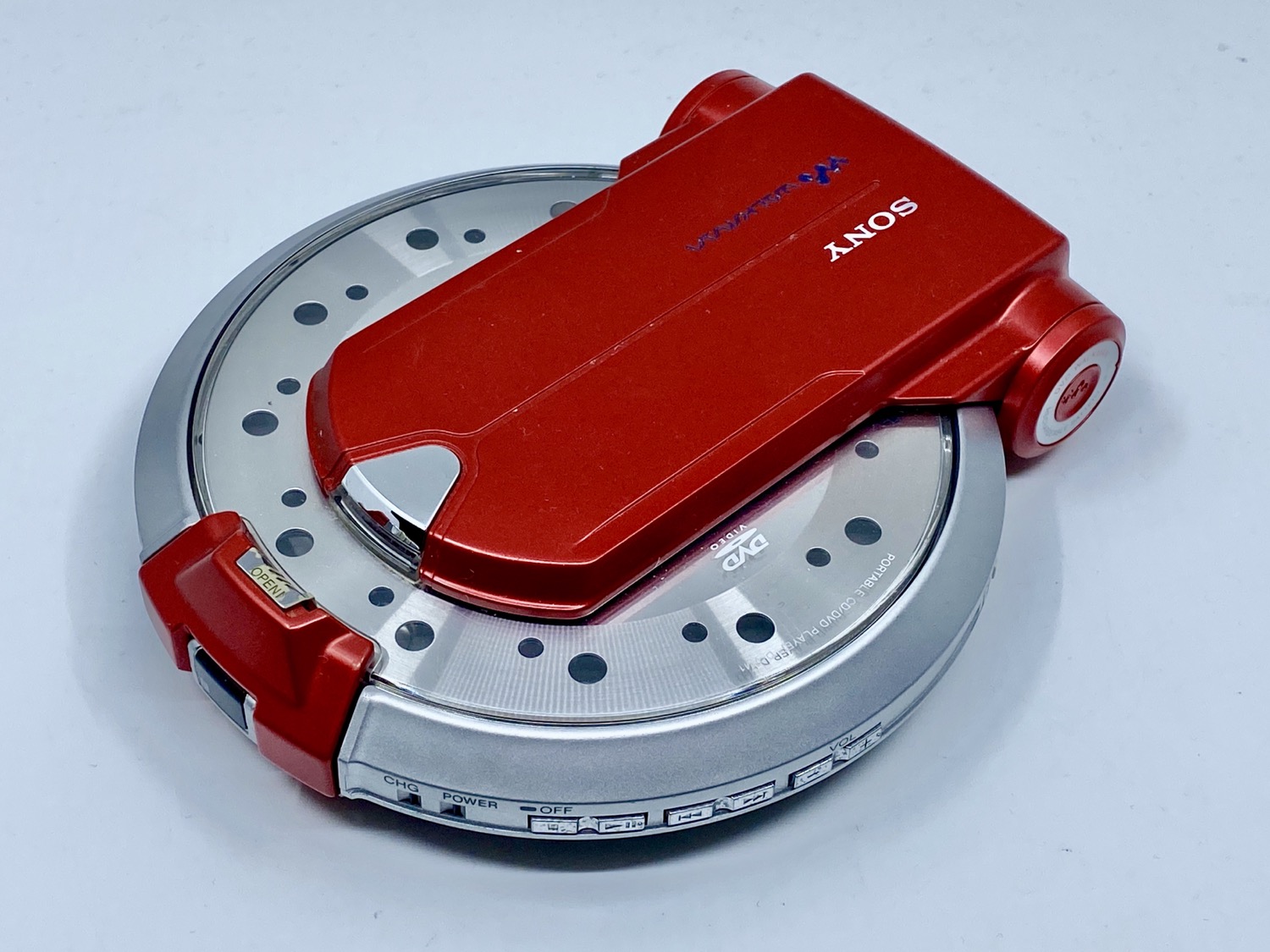 Sony Walkman D-VM1 Red Portable DVD Player