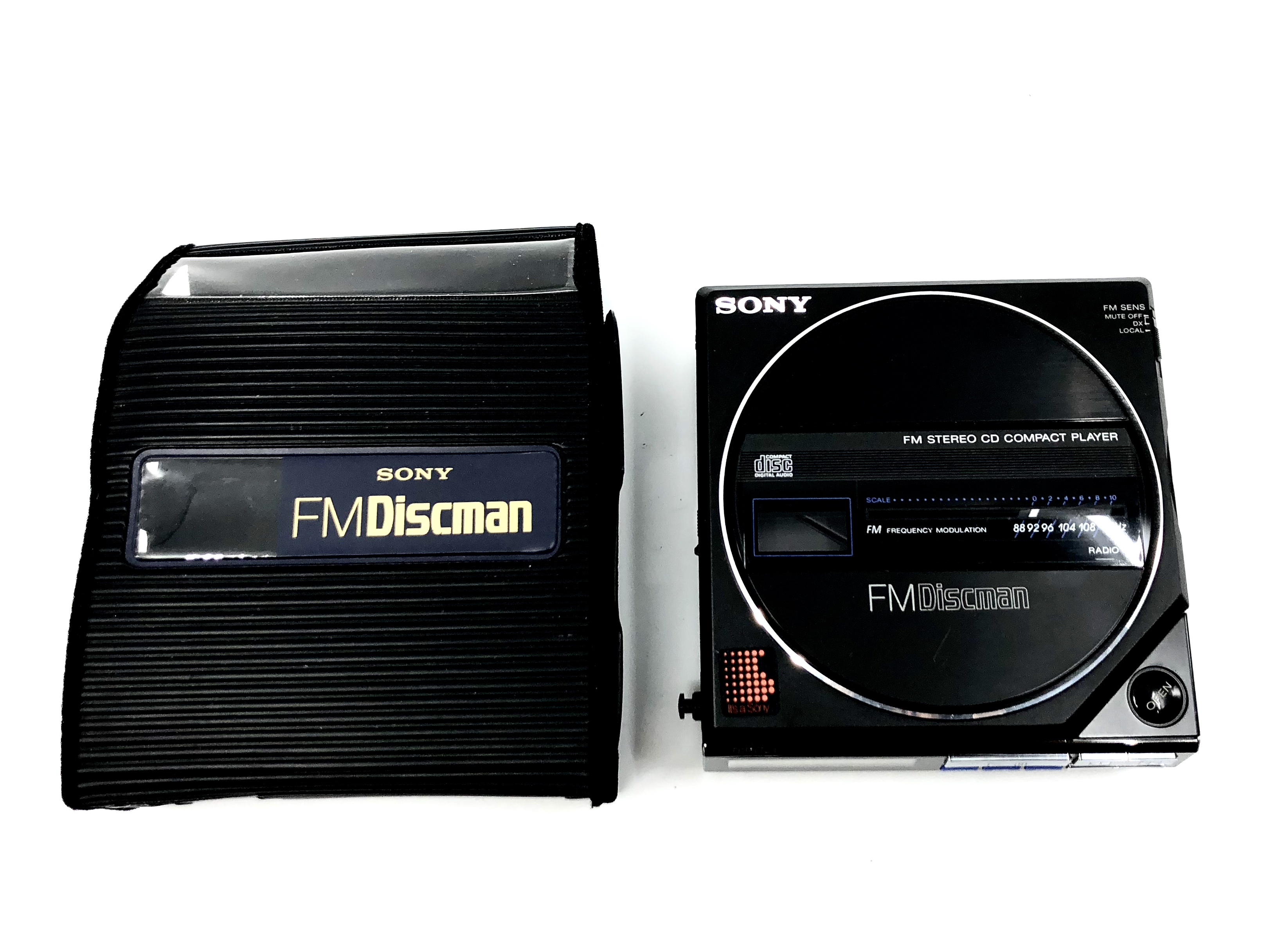 Sony Discman D-55 Portable CD Player with Stereo FM