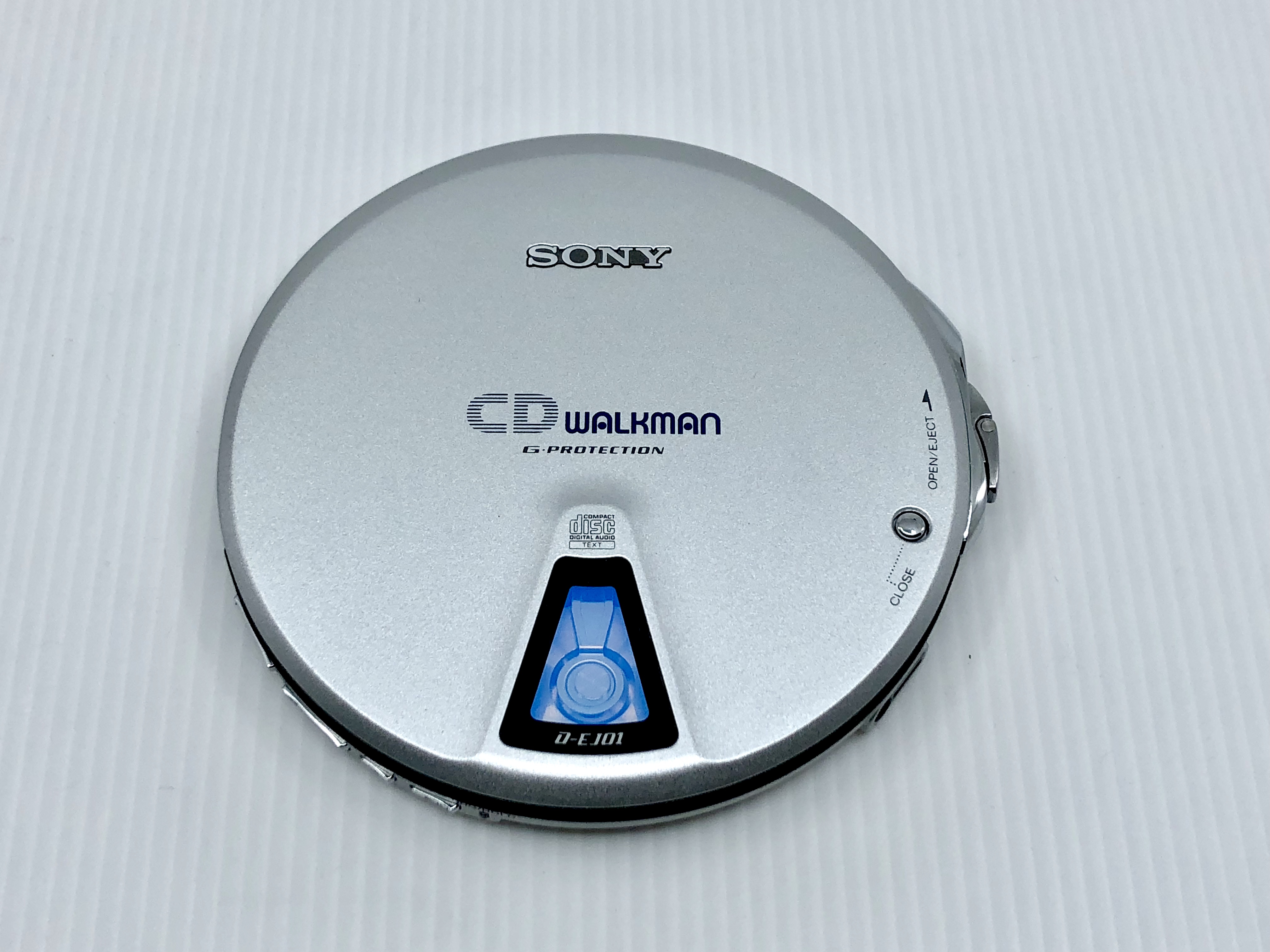 Sony CD Walkman D-EJ01 Portable CD Player