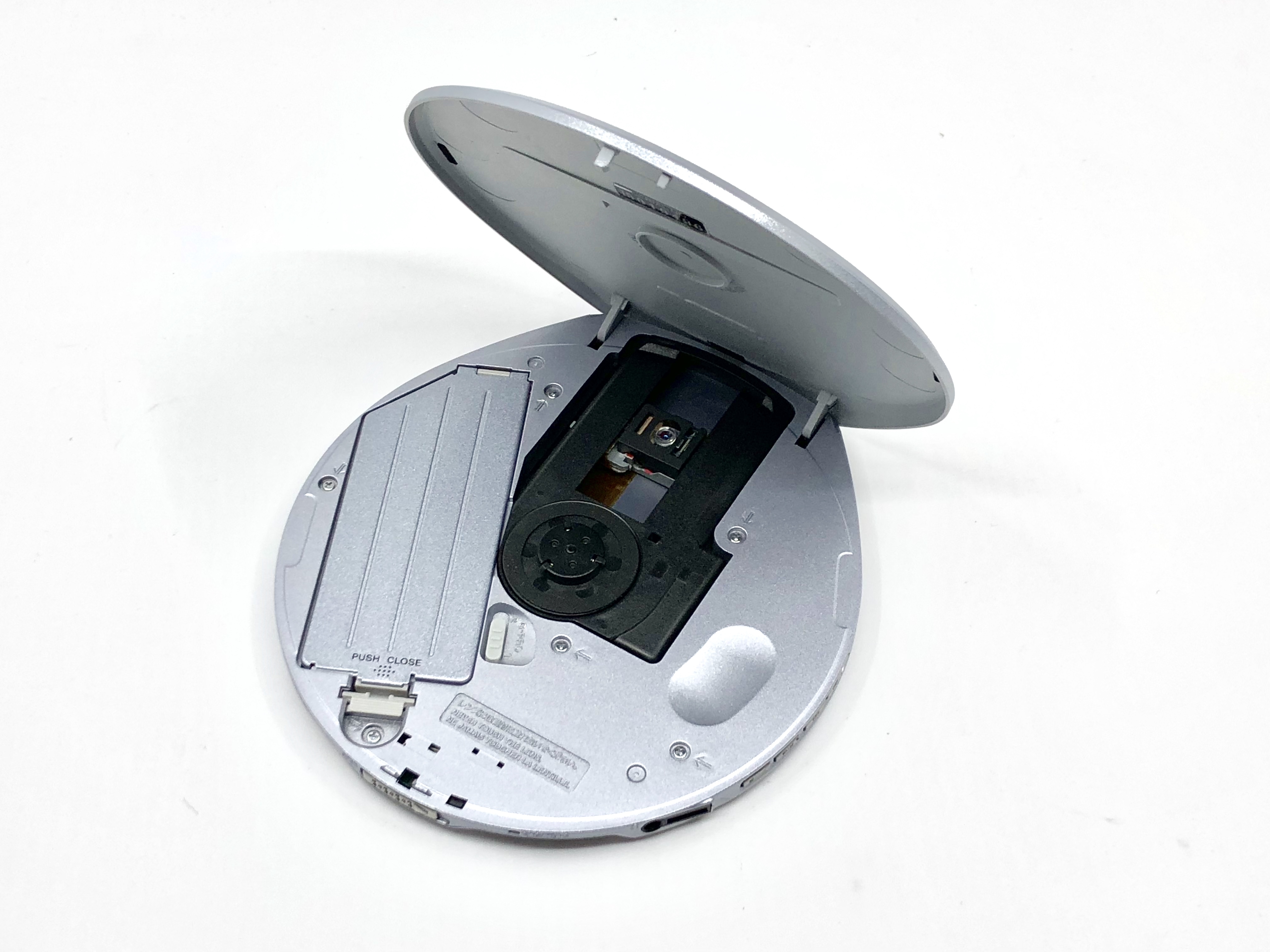 Sony CD Walkman D-E999 Silver Portable CD Player