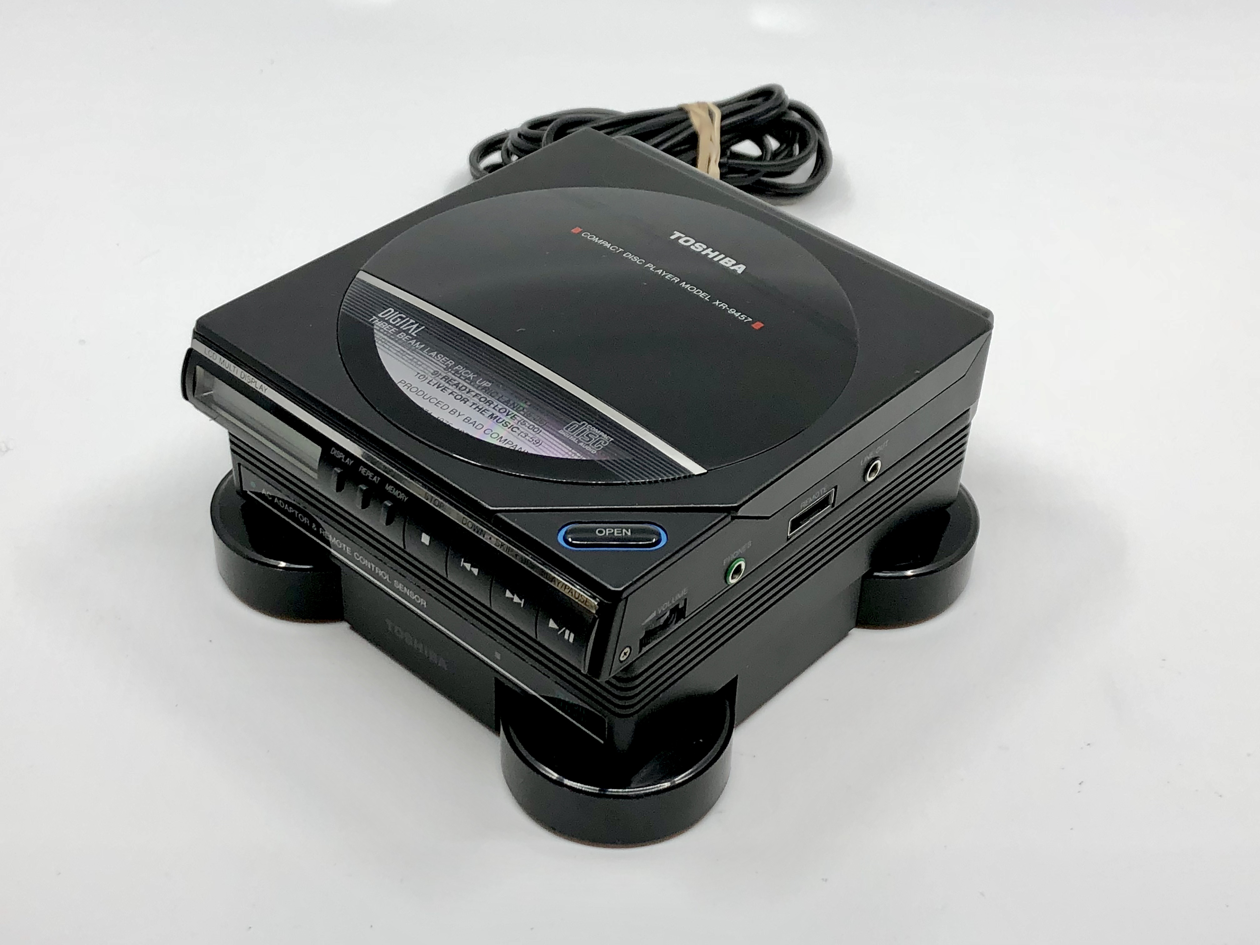 Toshiba XR-9457 (XR-P20) Portable CD Player
