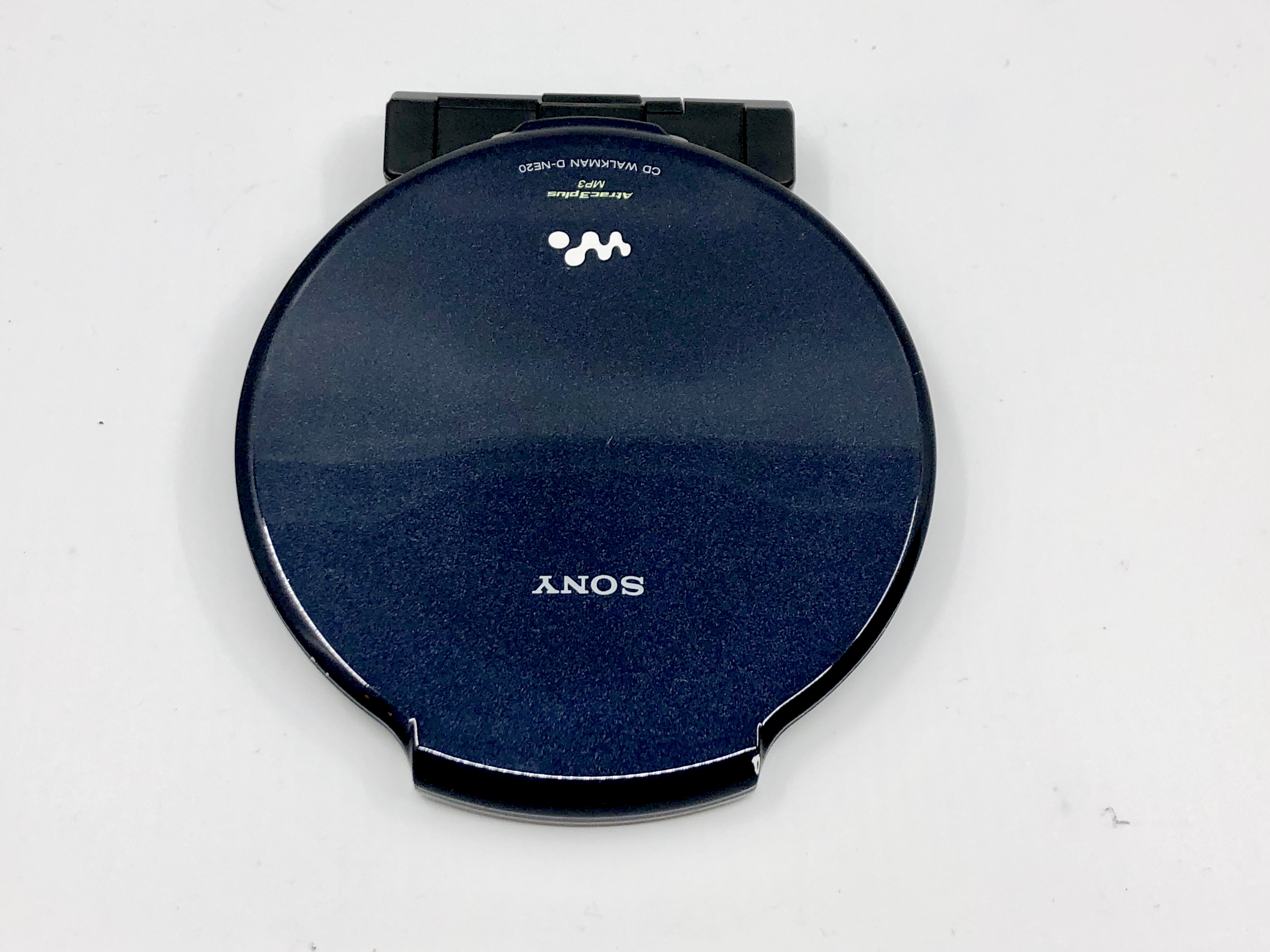 SONY　CD WALKMAN D-NE20 Sony CD Walkman D-NE20 Dark Blue Portable CD Player