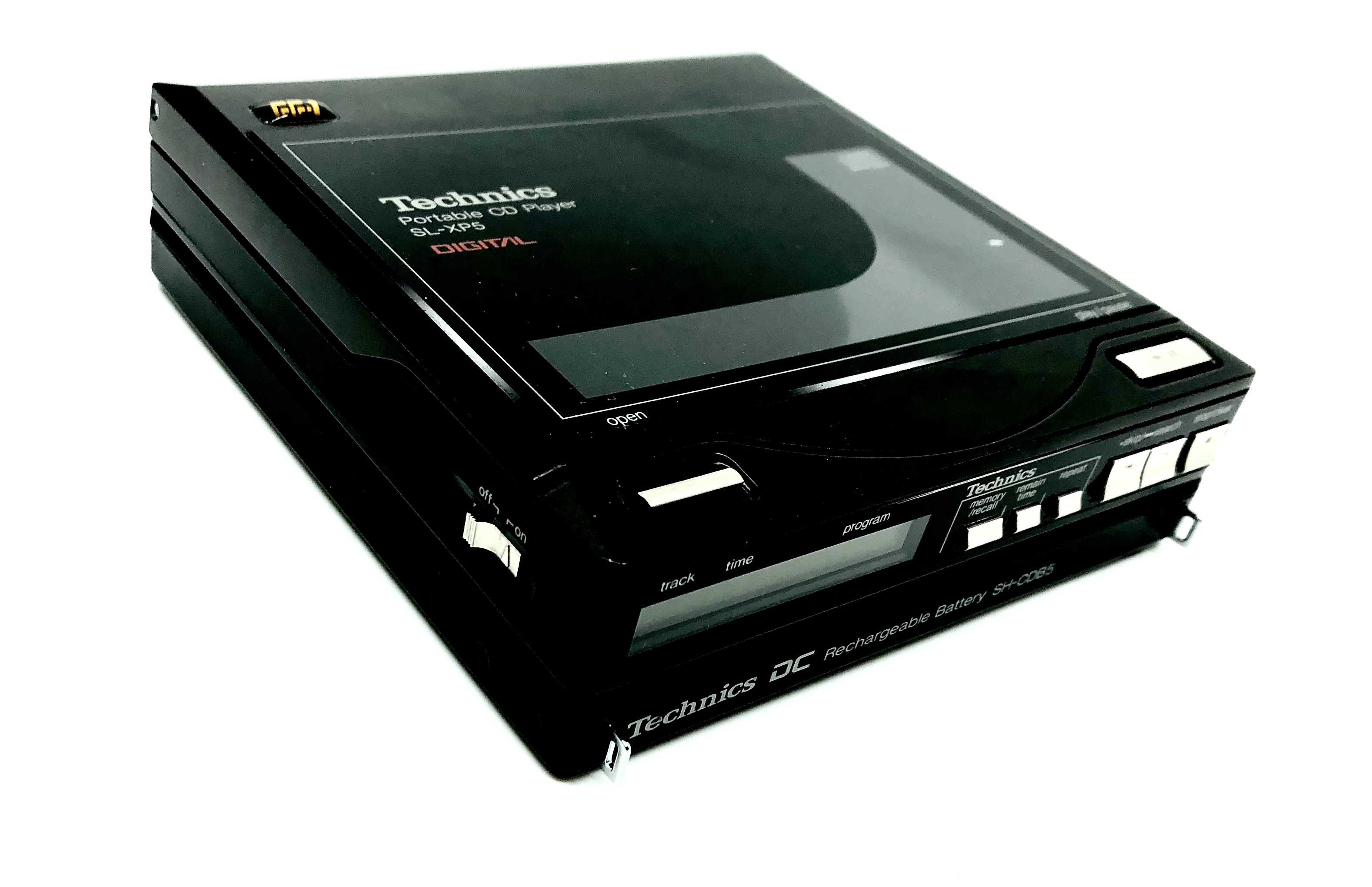 Technics SL-XP5 ポータブルCDプレーヤー Technics SL-XP5 Portable CD Player